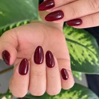 آموزش کاشت ناخن بصورت حرفه ای با تخفیف ویژه