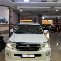 لندکروز۲۰۱۲