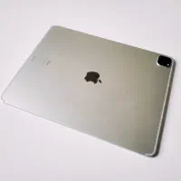 آیپد پرو m1 سیزده اینچ + قلم نسل ۲|تبلت|تهران, فلسطین (میدان انقلاب)|دیوار