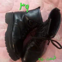 پوتین های استوک درحد|کیف، کفش، کمربند|ساری, |دیوار