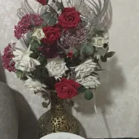 چند شاخه گل خارجی