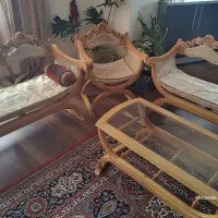 مبل چوبی آنتیک بسیار با کیفیت و ارزشمند