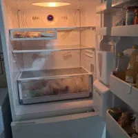 فروش فوری یخچال فریزراسنوا ۲۶فوت عرض۸۲ وبدون برفک