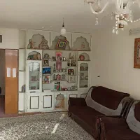 منزل ویلایی، سه خواب،واقع در سه راه معلم|فروش خانه و ویلا|خمینیشهر, |دیوار