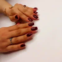 کاشت ناخن*آموزش کاشت پودر وژل*با ۶ ماه پشتیبانی|خدمات آرایشگری و زیبایی|دورود, |دیوار