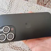 اپل iPhone 16 Pro Max با حافظهٔ ۵۱۲ گیگابایت