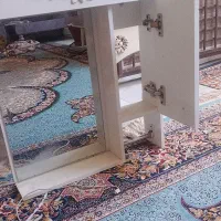 اینه کمدی توالت
