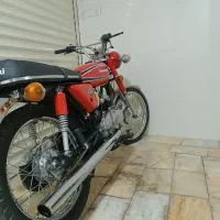 کاوازاکی ۱۰۰