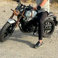 کافه ریس ) بلنتا ) سی آر۲۰۰ ) cr200