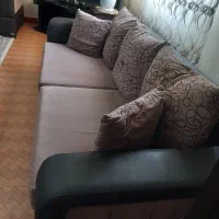 مبل ۷ نفره چرم و پارچه تمیز|مبلمان خانگی و میز عسلی|رشت, فلسطین|دیوار