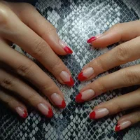 زیبایی، کاشت، ژلیش، لمینت، مانیکور