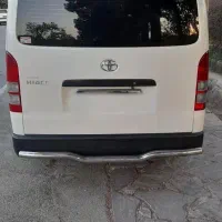تویوتا هایس مدل ۲۰۰۸ درحد صفر مقدار کمی رنگ