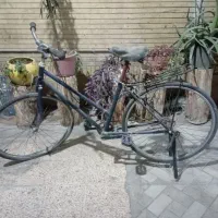 دوچرخه قدیمی سالم