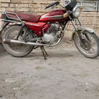 موتورسیکلت ۲۰۰شکاری