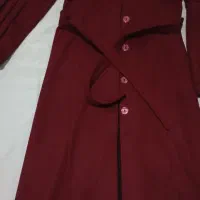 تعدادی مانتو و لباس