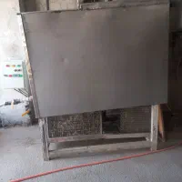 شیر سردکننده و شیردوش گاو