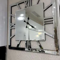 ساعت به همراه دوعدد اینه موتور ساعت ژاپنی