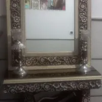 آینه و میز