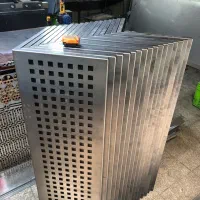 استخدام کارگر فنی خمکار برش لیزر