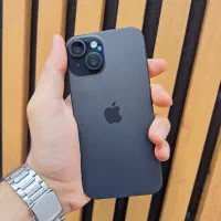 اپل iPhone 15 با حافظهٔ ۱۲۸ گیگابایت