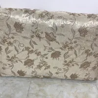 دو عدد پشتی