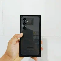 S24fe در حد خشک فقط 5 ماه کار