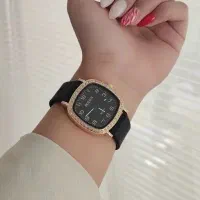 برند بولون (BOLUN) با قاب مربعی نگین‌دار