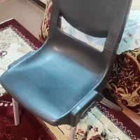 میزه کامپیوتر و صندلی