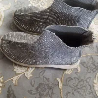 کفش بچگانه