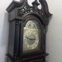 ساعت ایستاده تمام چوب تمیز فقط نقد