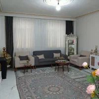اجاره آپارتمان ۶۵متری/ طبقه اول/ خیابان برزگر|اجارهٔ آپارتمان|محمدشهر, سیدآباد|دیوار