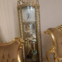 ساعت برنز ایستاده