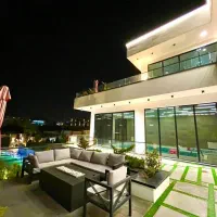 اجاره ویلا فول لاکچری ایوان دو استخره|اجارهٔ کوتاهمدت ویلا و باغ|تهران, بوستان سرخه حصار|دیوار