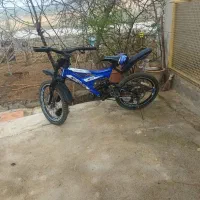 دوچرخه آبی