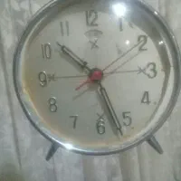 ساعت زنگی رومیزی قدیمی مارک الماس نشان.