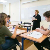 آموزش ببین در کمتر از دوماه و  استخدام شو