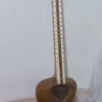 تار  مهر (زند)|سازهای سنتی|همدان, |دیوار