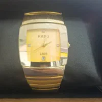 ساعت طرح سنترا طلایی