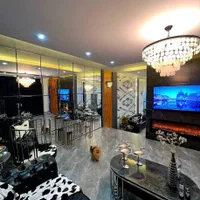 اجاره روزانه باغ ویلا مدرن|اجارهٔ کوتاه‌مدت ویلا و باغ|شاندیز, |دیوار