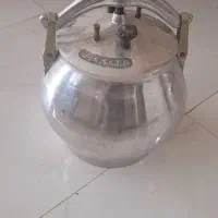 زودپز چدنی کاملا نو 10 کیلویی