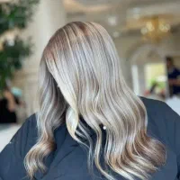دستیار رنگ و لایت