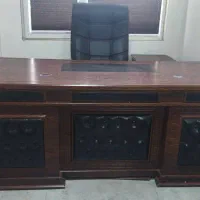 میز و صندلی اداری برند جوان