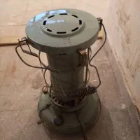 چراغ علاالدین قدیمی برنجی|کلکسیون اشیاء عتیقه|سمنان, |دیوار