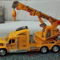 جرثقیل اسباب بازی بزرگ|اسباببازی بچه|اندیشه, اندیشه فاز ۱|دیوار