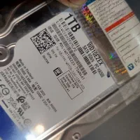 دوعدد هارد اینترنال یک ترا وسترن و دو عدد ssd512