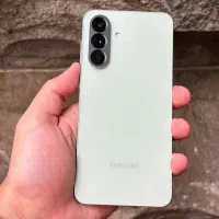 فروش یک دستگاه گوشی موبایل a56