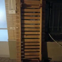 تخت چوبی طرح قدیم