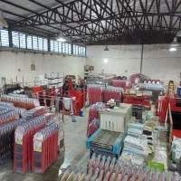 نیروی کار خانم و آقا جهت خط تولید نردبان خانگی