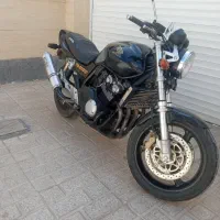 موتور سنگین سی بی ۴۰۰