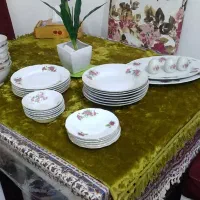 سرویس چینی گل قرمزی آنتیک قدیمی